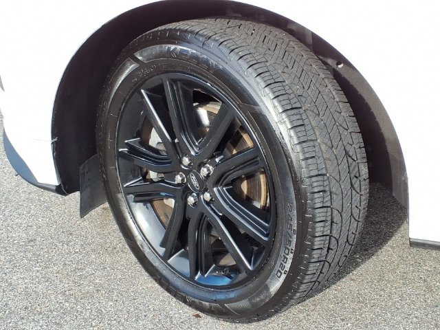 Used 2024 Ford Edge ST-Line AWD/4WD image 8