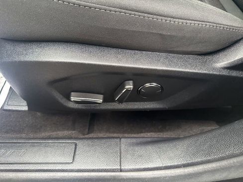 Used 2019 Ford Fusion SE image 58