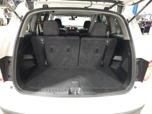 Used 2021 Honda Pilot EX image 11