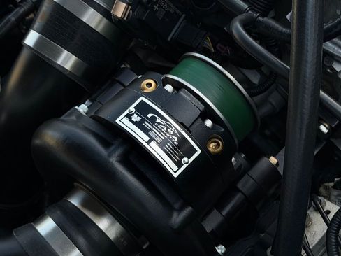 Used 2015 Chevrolet Corvette Z06 w/ Z07 Performance Package image 43