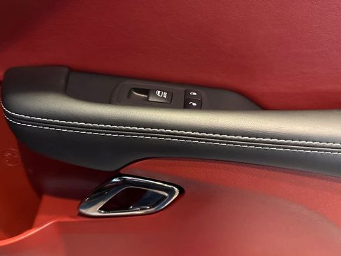 Used 2023 Dodge Challenger SRT Hellcat image 17