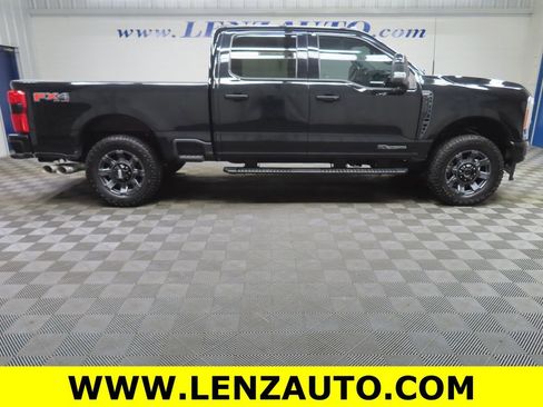 Used 2023 Ford F250 Lariat w/ Lariat Ultimate Package image 2