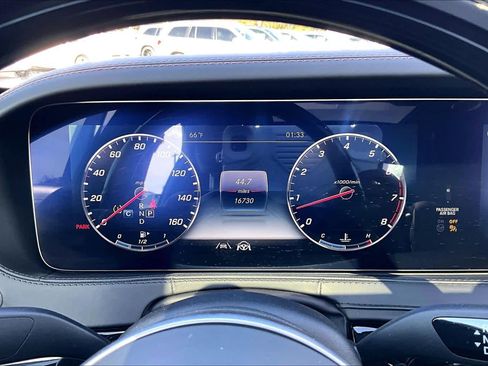 Used 2020 Mercedes-Benz Maybach S 650 image 25