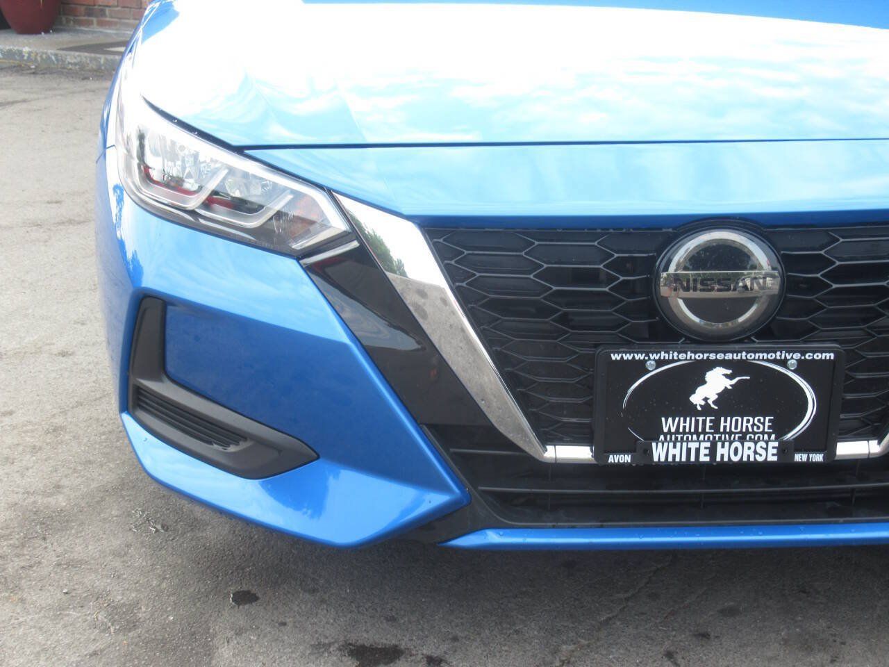 Used 2020 Nissan Sentra SV FWD image 3