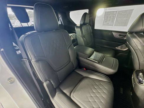 Certified 2026 INFINITI QX80 Autograph AWD/4WD image 31