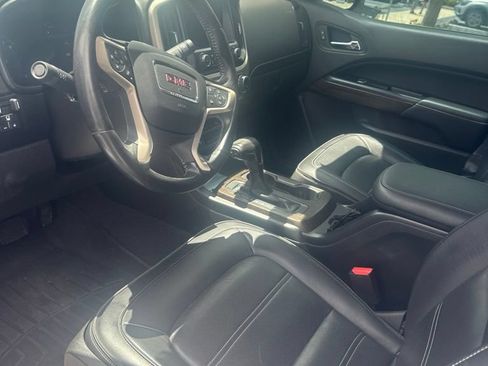 Used 2020 GMC Canyon Denali RWD image 4