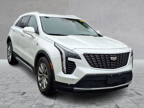 Used 2020 Cadillac XT4 Premium Luxury w/ Technology Package image 1