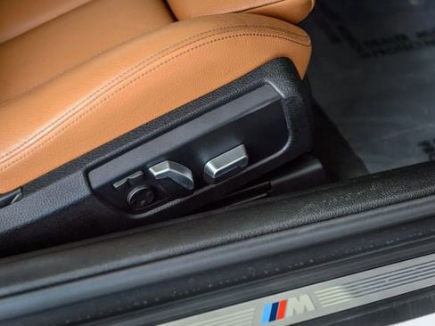 Used 2018 BMW 440i Convertible image 50