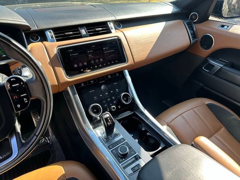 Used 2020 Land Rover Range Rover Sport HSE Dynamic image 16