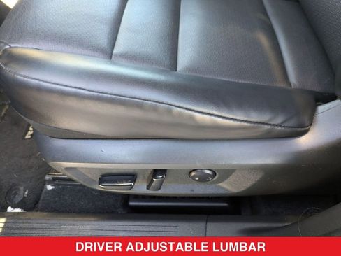 Certified 2023 Nissan Rogue SV w/ SV Premium Package image 15