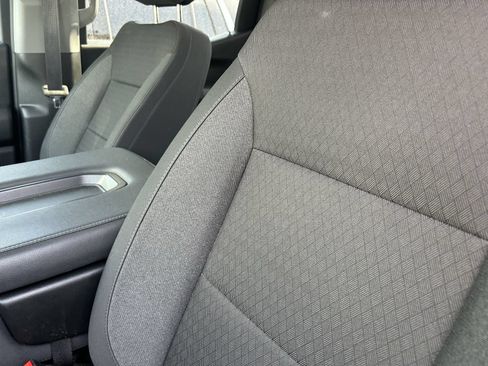 Used 2025 Chevrolet Silverado 1500 Custom w/ Turbomax Blackout Package RWD image 12