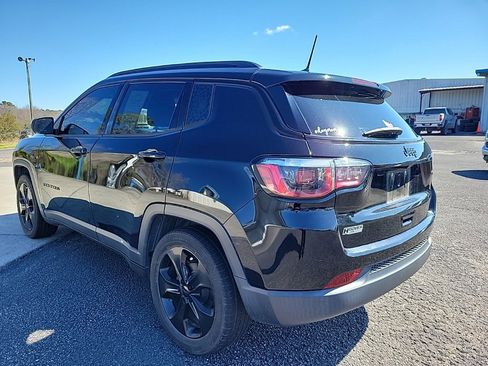 Used 2020 Jeep Compass Latitude image 5