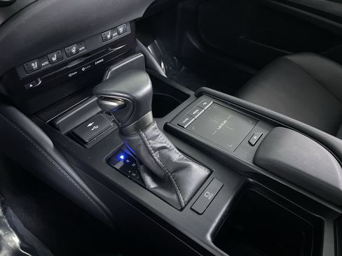 Used 2021 Lexus ES 250 w/ Premium Package image 18