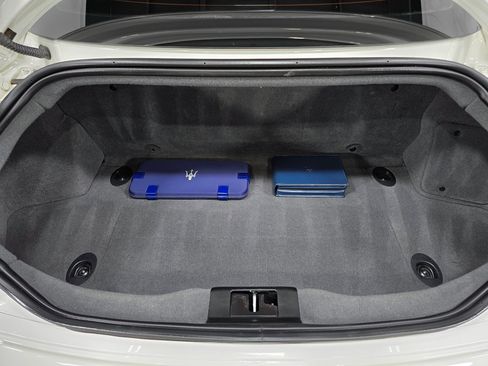 Used 2012 Maserati GranTurismo MC image 12