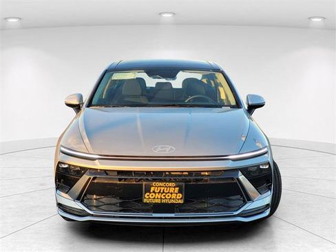 New 2026 Hyundai Sonata SEL image 3