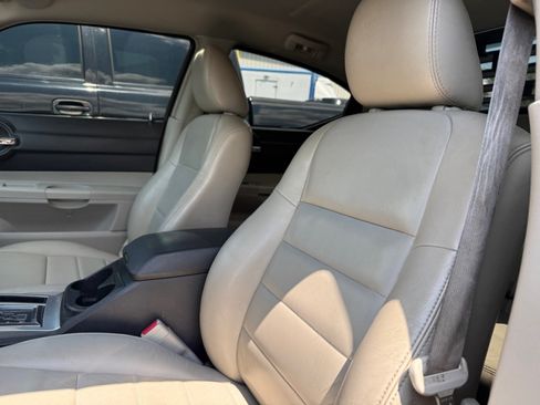 Used 2007 Dodge Charger R/T w/ Convenience Group II RWD image 14