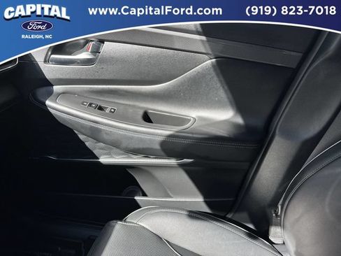 Used 2023 Hyundai Santa Fe Limited AWD/4WD image 29