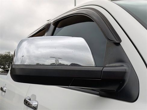 Used 2011 Toyota Tundra Limited image 10