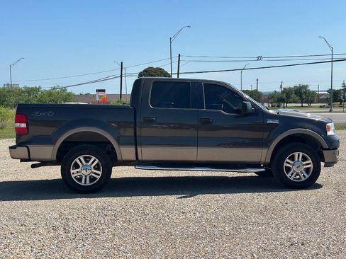 Used 2005 Ford F150 Lariat AWD/4WD image 7