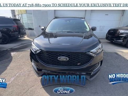 Certified 2020 Ford Edge ST w/ Cold Weather Package AWD/4WD image 5