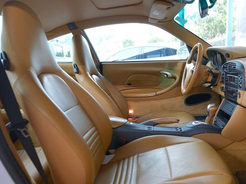 Used 1999 Porsche 911 Carrera image 28