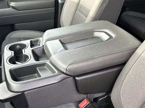 Used 2024 Chevrolet Silverado 2500 LT image 16