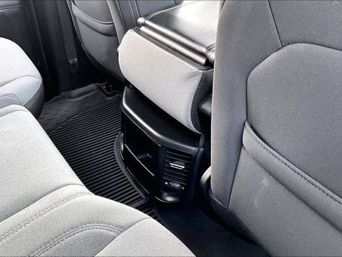 Used 2020 RAM 1500 Big Horn AWD/4WD image 24