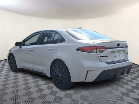 Certified 2024 Toyota Corolla SE FWD image 4