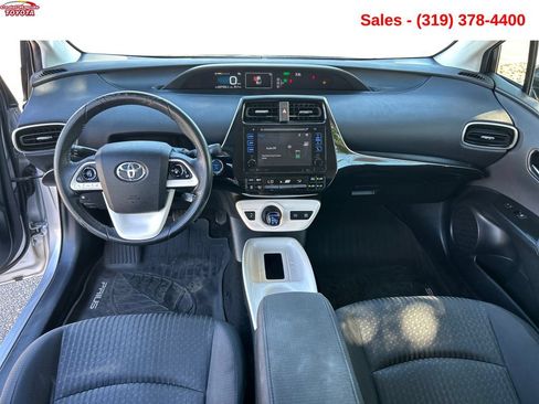Used 2016 Toyota Prius Three FWD image 13
