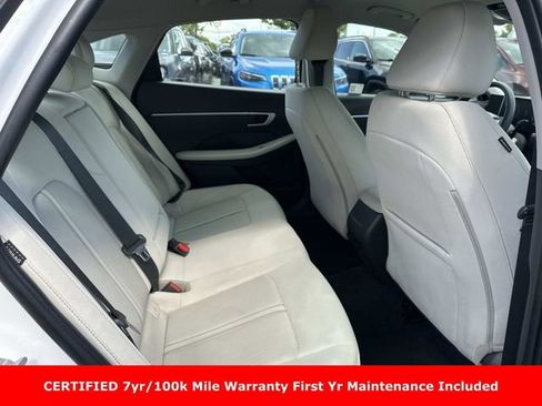 Used 2025 Hyundai Sonata SEL FWD image 11