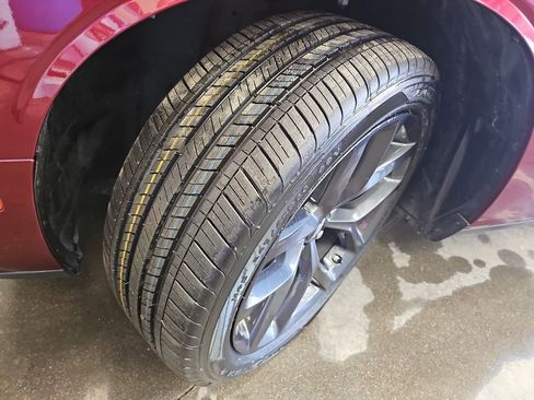Used 2022 Dodge Challenger SXT w/ Driver Convenience Group RWD image 33