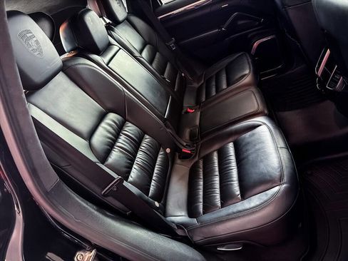 Used 2014 Porsche Cayenne Turbo S AWD/4WD image 24