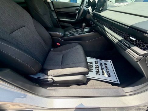 Used 2024 Honda Accord EX image 24