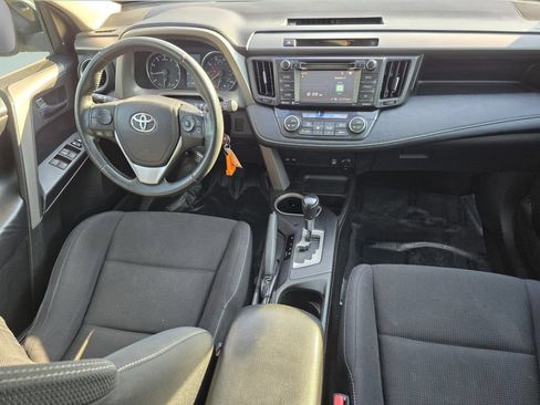 Used 2016 Toyota RAV4 XLE FWD image 29