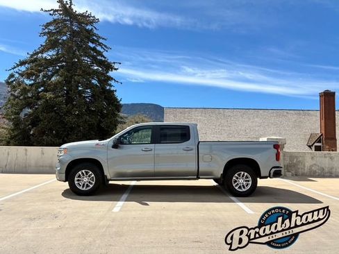 Used 2023 Chevrolet Silverado 1500 RST AWD/4WD image 4