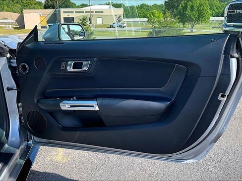 Used 2021 Ford Mustang GT w/ GT Performance Package RWD image 29