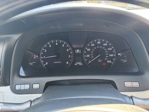 Used 2011 Lexus LS 460 AWD image 17