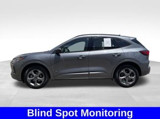 Used 2023 Ford Escape ST-Line w/ Tech Pack #1 AWD/4WD video 2