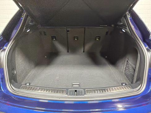 Certified 2026 Porsche Macan Turbo AWD/4WD image 13