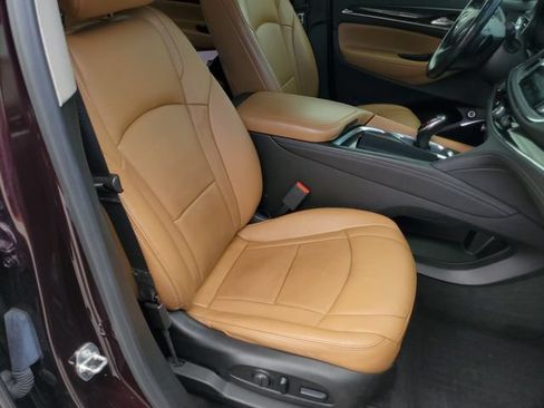 Used 2018 Buick Enclave Essence w/ Trailering Package AWD/4WD image 18