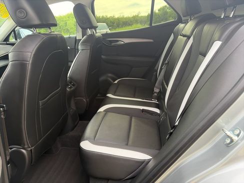 Certified 2025 Buick Envision Sport Touring AWD/4WD image 30