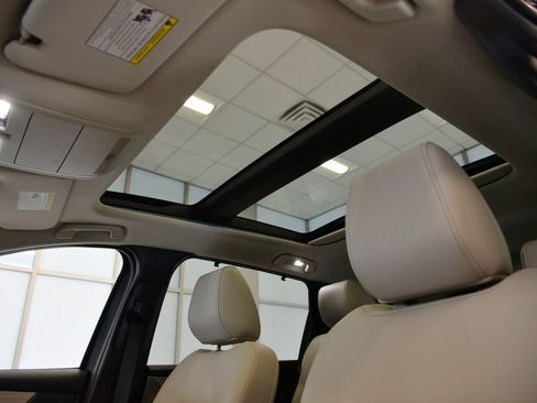 Certified 2024 MAZDA CX-90 Plug-In Hybrid w/ Premium Pkg image 27