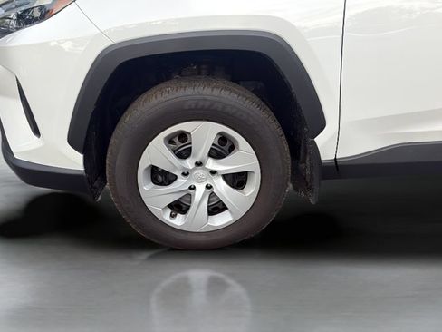 Used 2025 Toyota RAV4 LE FWD image 25