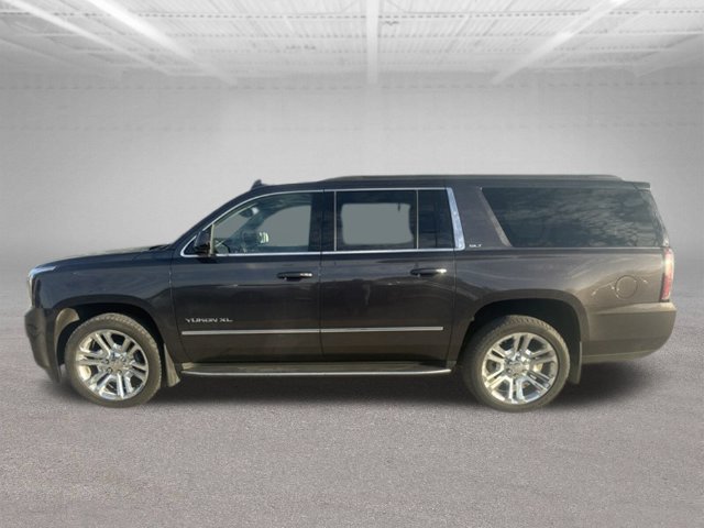 Used 2018 GMC Yukon XL SLT w/ Premium Edition AWD/4WD image 2