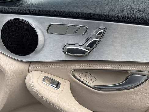 Used 2016 Mercedes-Benz C 300 4MATIC Sedan image 20