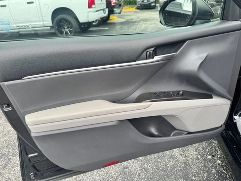 Used 2023 Toyota Camry LE FWD image 29