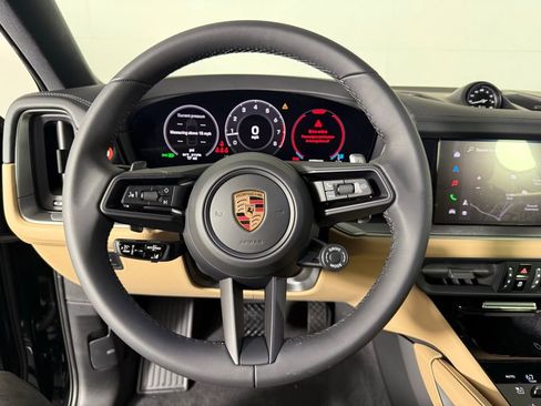 New 2026 Porsche Cayenne Coupe image 36