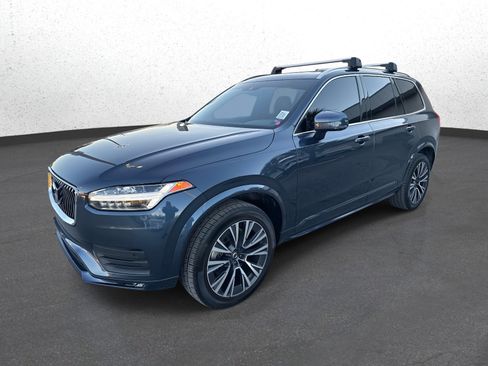 Used 2022 Volvo XC90 T6 Momentum image 7