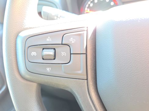 New 2026 Chevrolet Silverado 1500 Custom Trail Boss w/ LPO, Dark Essentials Package AWD/4WD image 10