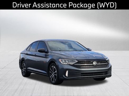 Used 2023 Volkswagen Jetta Sport FWD image 4